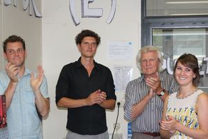 Dipl.-Ing. Till Gröner und Max Kaminski mit Prof. Dr. Holger Kühnel und Christine Hartl (v.l.n.r.).